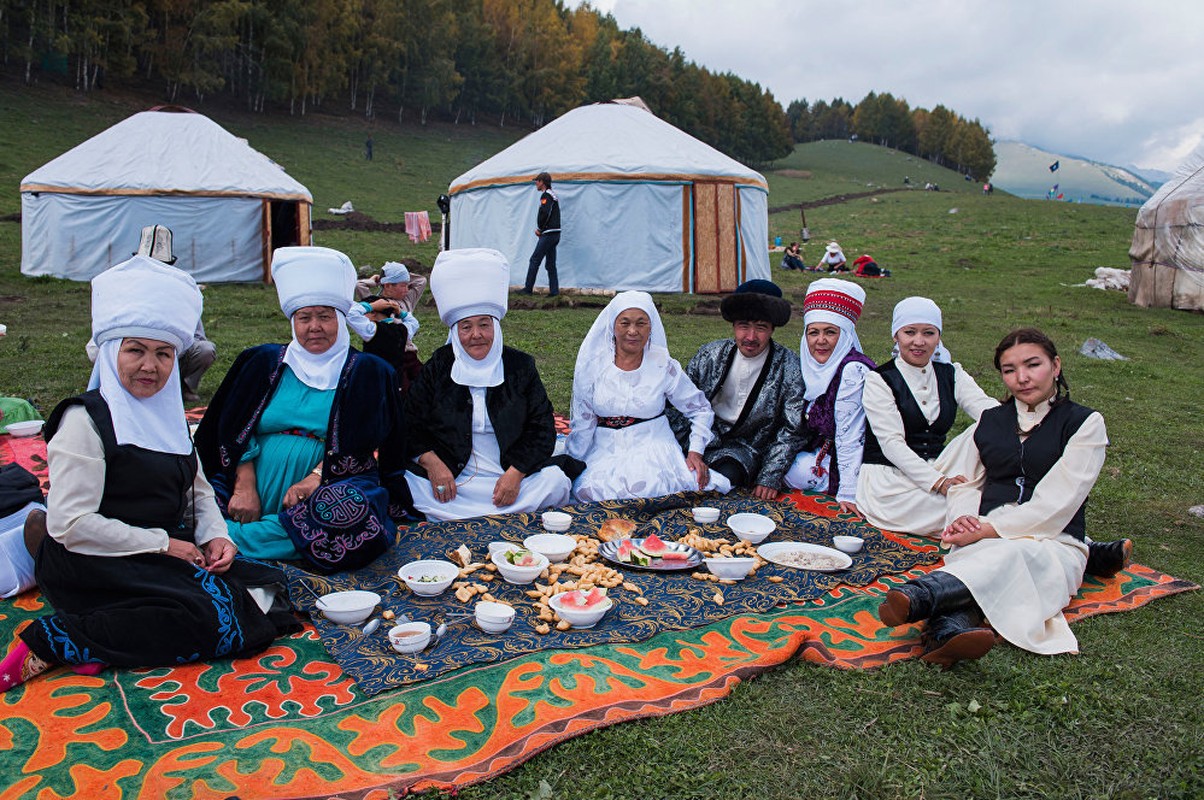 Chum anh doc dao le hoi du muc o Kyrgyzstan-Hinh-11